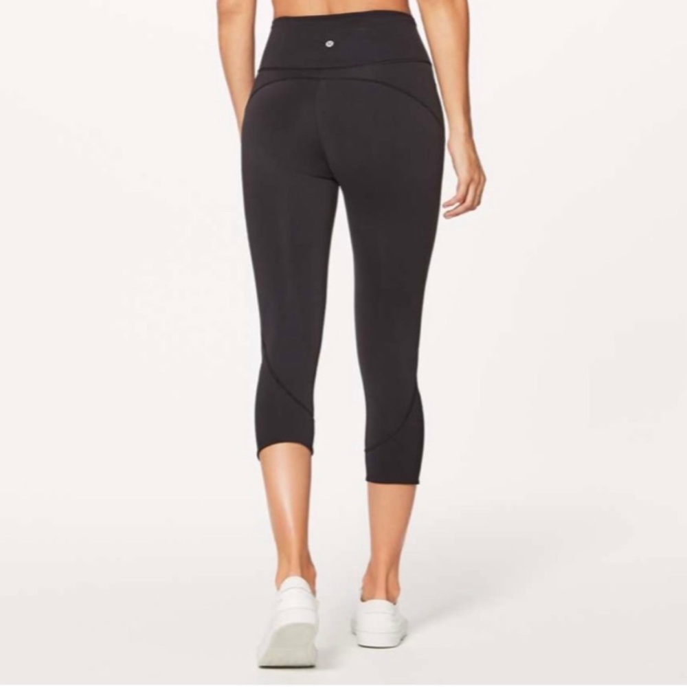 Lululemon In Movement Crop HR Everlux 19“ Leggings